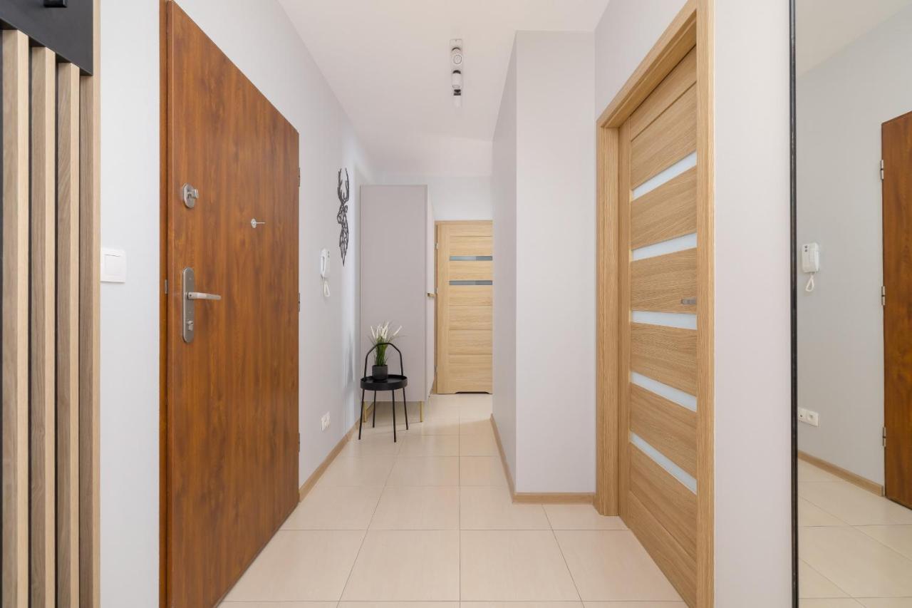 Osiedle Avia Harmonious Apartment With Balcony & Parking Cracow By Renters Prestige Kraków Zewnętrze zdjęcie